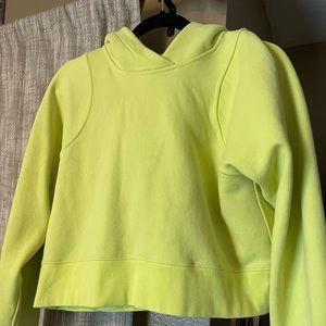 Lululemon Women’s Sweatshirt